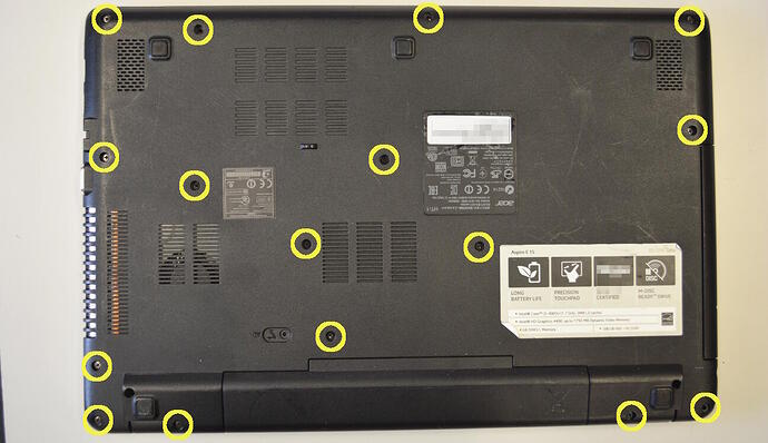 Acer-Aspire-E-15_Schrauben